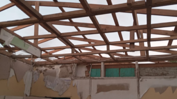 please help us rebuild our homes after Hurricane campaign photo, 1 of 8