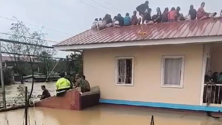 Help Riva’s Family Recover After Typhoon campaign photo, 1 of 7