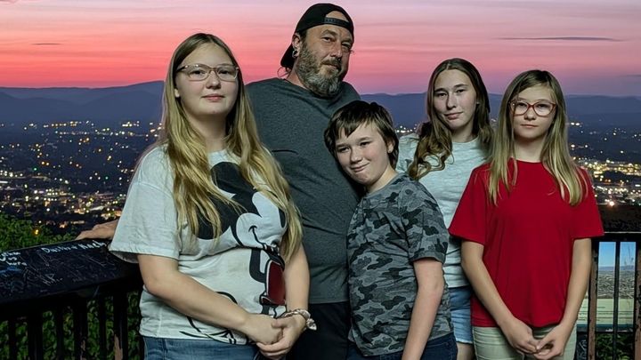 Support Travis and Kimmy After House Fire campaign photo, 1 of 3
