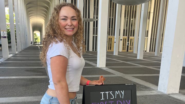 Help My Daughter Attend Her Italy Law program Internship campaign photo, 1 of 8