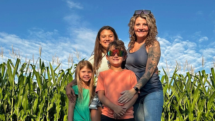 Donate to help Beth Sampson campaign photo, 1 of 4