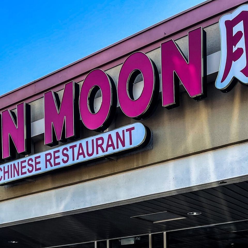 Main moon store chinese restaurant