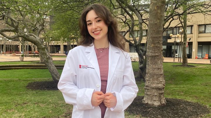 Help secretly payoff my best friends student loans
