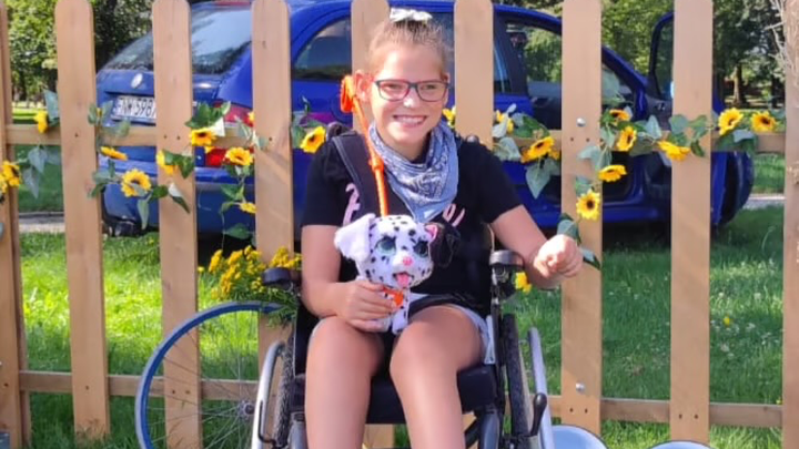 Support Weronika’s Journey Back to Her Feet campaign photo, 1 of 4