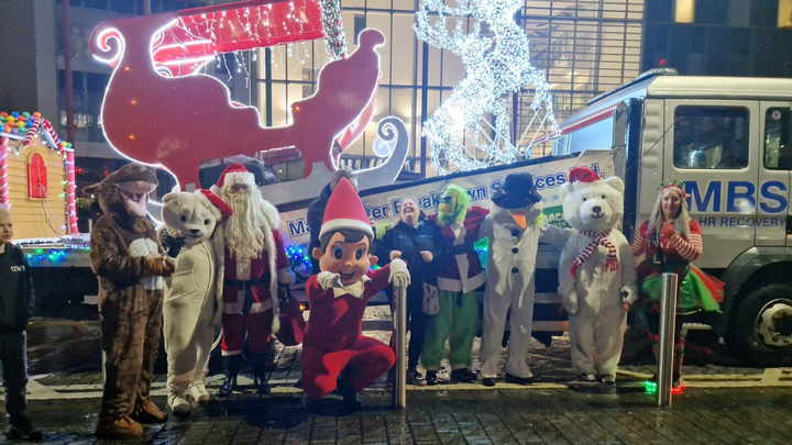 ✨ Santa’s Sleigh Needs u This Christmas campaign photo, 1 of 6