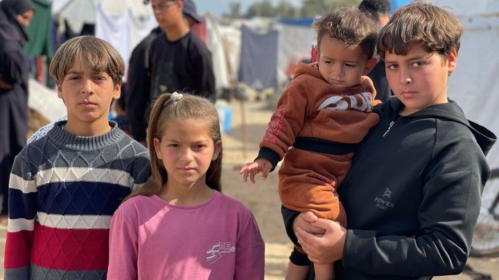 Help evacuate Mohammed's children campaign photo, 1 of 3