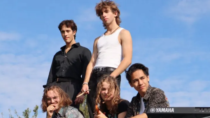 Help See Sharp een leuk album op te nemen! campaign photo, 1 of 8