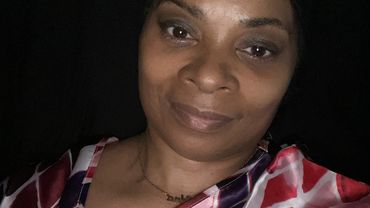 Edna L Walker