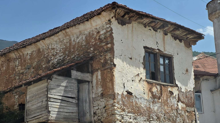 Build a New School for Papradiste's Children campaign photo, 1 of 7