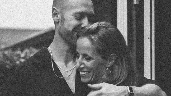 Claud gaat voor genezing. Help ons erheen.