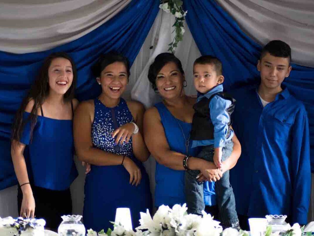 Fundraiser for Daisy Romo by Yaira Roman : Keep a family together
