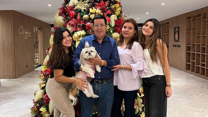 Ayudemos a la Familia Sánchez Villamarín campaign photo, 1 of 8