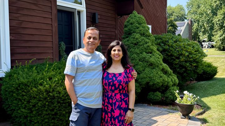 Help Anju After Manoj's Disappearance With Basic Needs campaign photo, 1 of 4