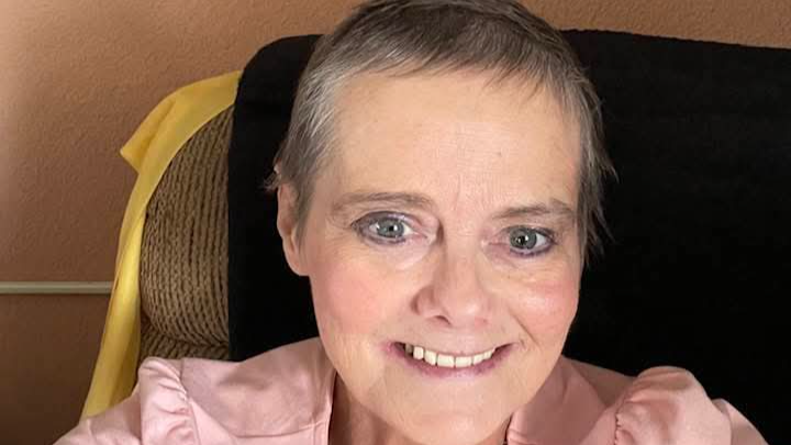 Donate to support Kammy and her family with expenses campaign photo, 1 of 3