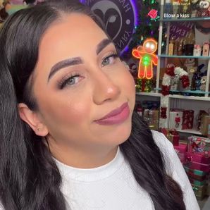 Elizabeth  Hernandez