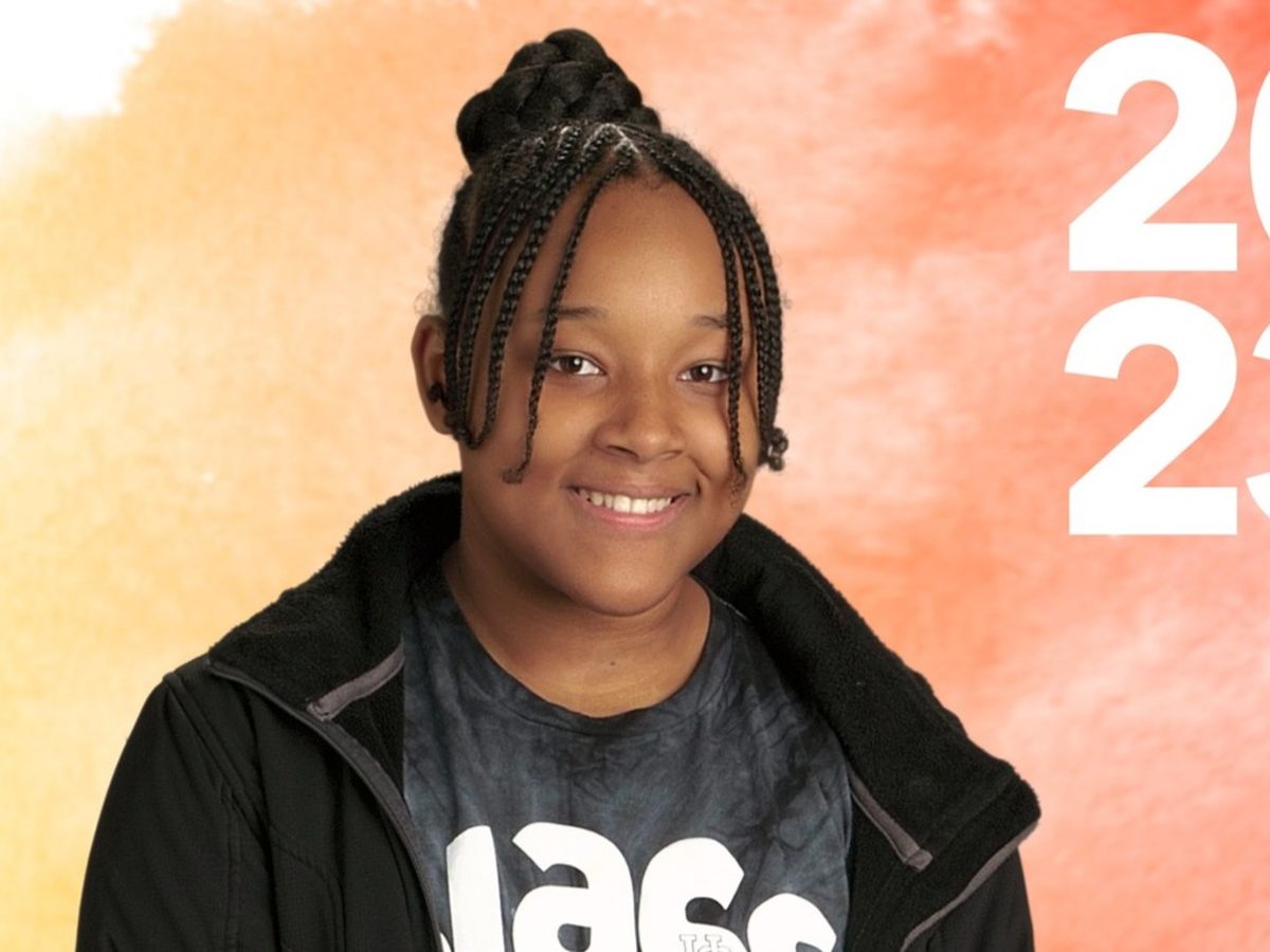 Help my niece go to the Yale Leadership Program campaign photo, 1 of 2