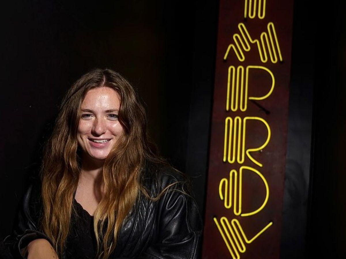 Help Madeleine Perform at Fringe Festivals campaign photo, 1 of 3