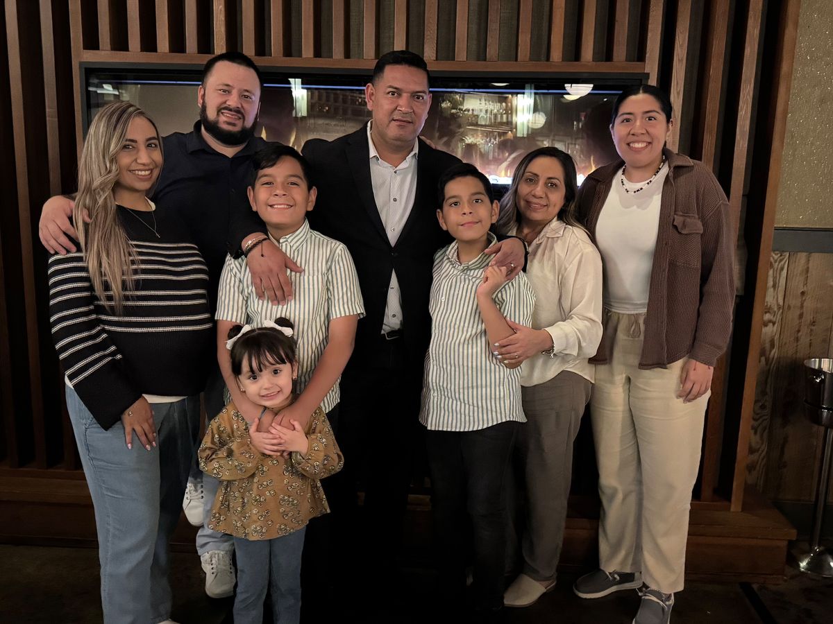 Support Mario’s Family During This Crisis campaign photo, 1 of 5