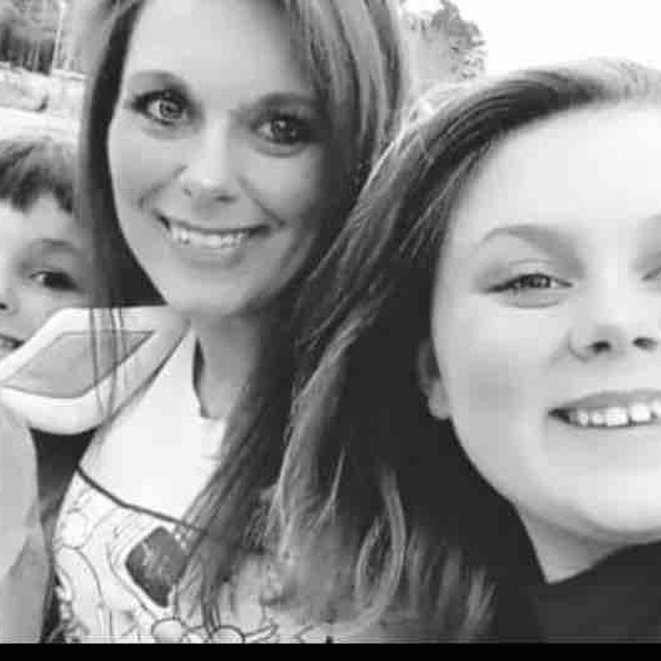 Help Ashley and Kids Secure a Safe Home