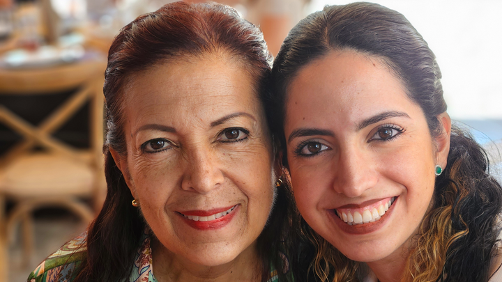 Una esperanza para Adriana campaign photo, 1 of 2
