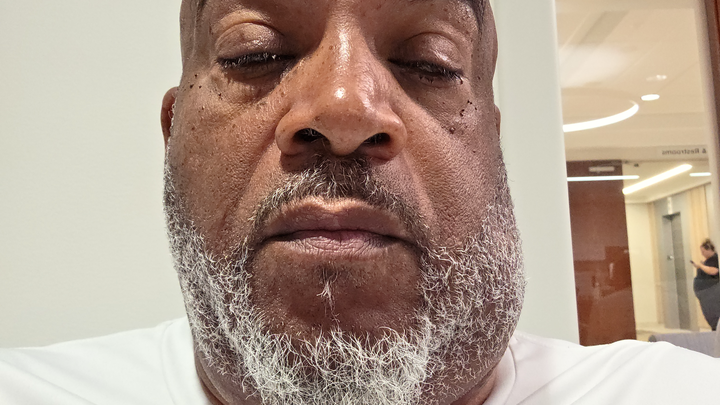 Help Roger L. Cover Medical and Living Costs campaign photo, 1 of 3