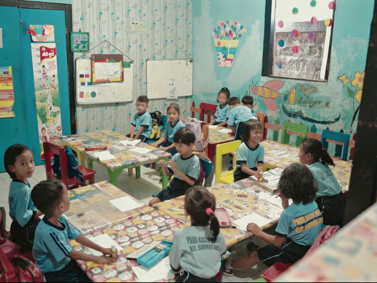 Steun een school op Ambon, Molukken campaign photo, 1 of 7