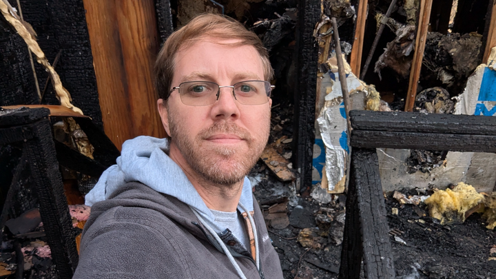 Help Evan Recover After Loosing Everything He Had campaign photo, 1 of 8