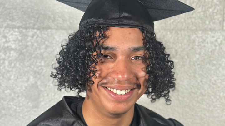 Help a Hardworking Student Stay in College campaign photo, 1 of 5