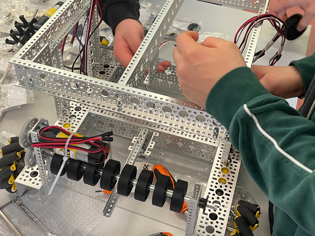 Foto della campagna Sostegno First Tech challenge 2026, 1 di 3