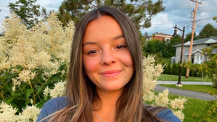     Soutenons notre fille de 23 ans contre le cancer