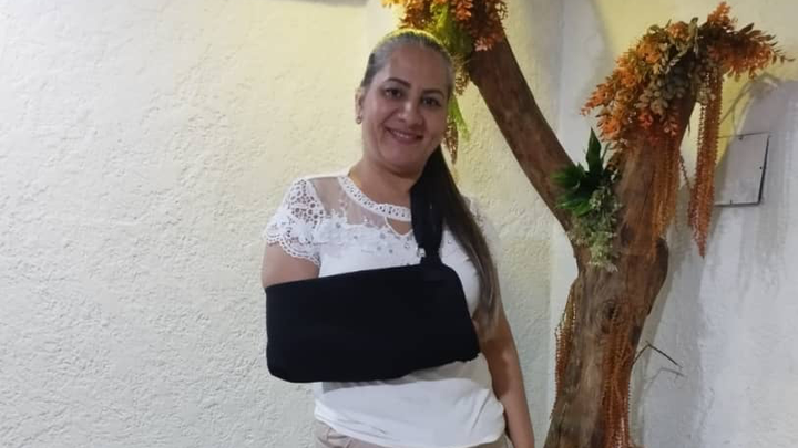 Ayudemos a Zuleima a recuperar su hombro y su bienestar campaign photo, 1 of 6