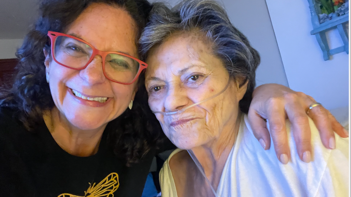 Support for My Aunt's Assisted Care - Apoyo para mi Tía campaign photo, 1 of 3