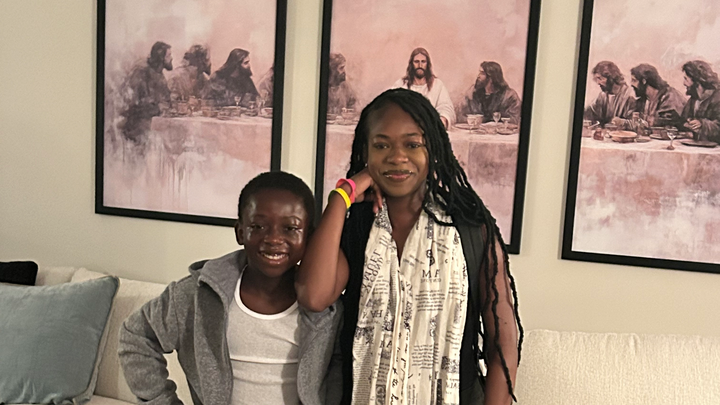 Help a Single Mom of Four Find Shelter and Safety campaign photo, 1 of 3