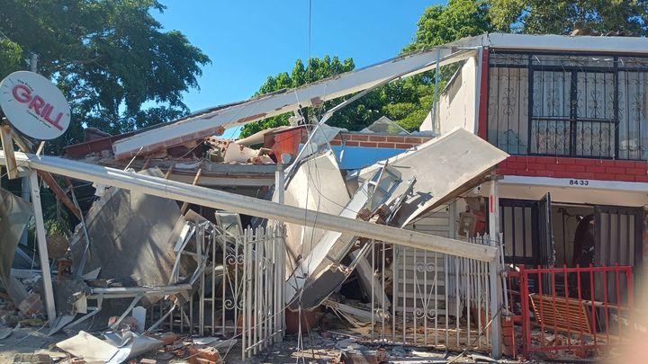 Help Jorge Rebuild After Earthquake campaign photo, 1 of 6