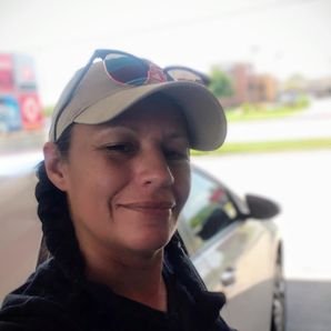 Rhonda  Sutton