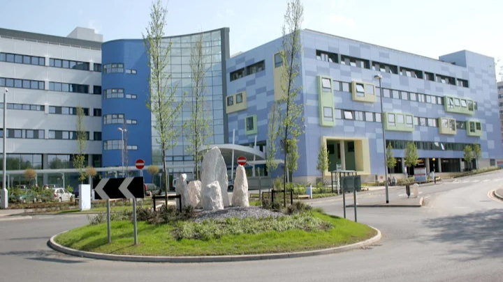 Support John Radcliffe hospital & NHS campaign photo, 1 of 3