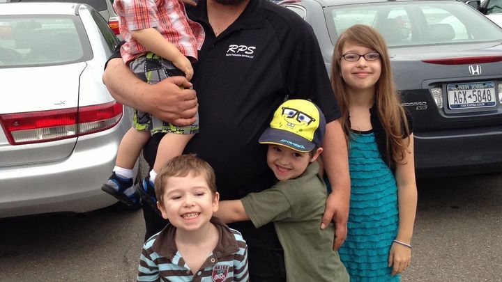 Our Family is struggling, Husband Suddenly Passed Away. campaign photo, 1 of 5