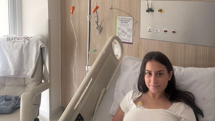 Help Luiza Fight Hodgkin Lymphoma campaign photo, 1 of 7