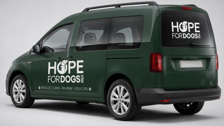 EIN AUTO FÜR UNSERE HUNDE IN BOSNIEN. campaign photo, 1 of 3