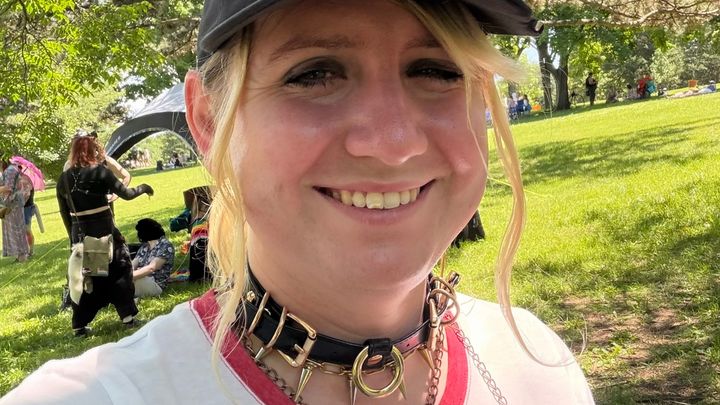 Help Willow with Cancer Bills plus Moving campaign photo, 1 of 5