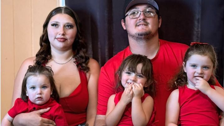 Family of 5 Needs a Dependable Vehicle campaign photo, 1 of 7