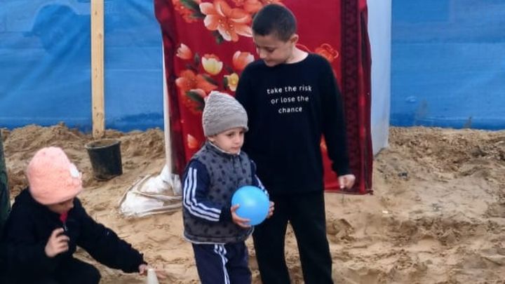 Foto de la recaudación de fondos Urgent: Fleeing Gaza to Protect their Family, 1 de 3