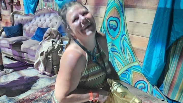 Help donate to help lay April Posey to rest campaign photo, 1 of 8