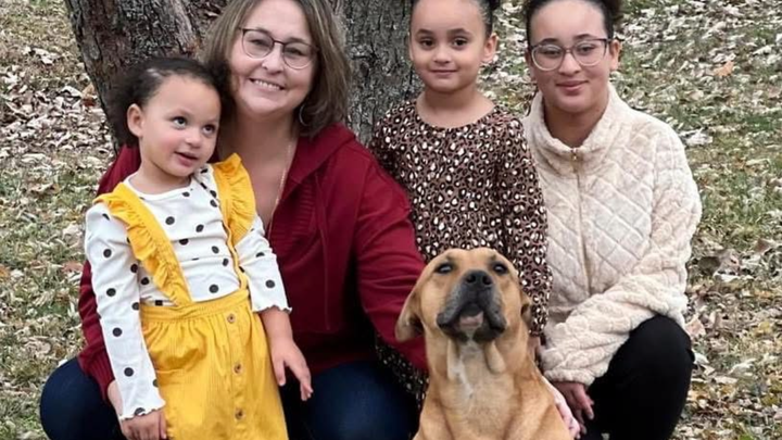 Please Help Amber and Her Girls in Their Time of Need campaign photo, 1 of 3