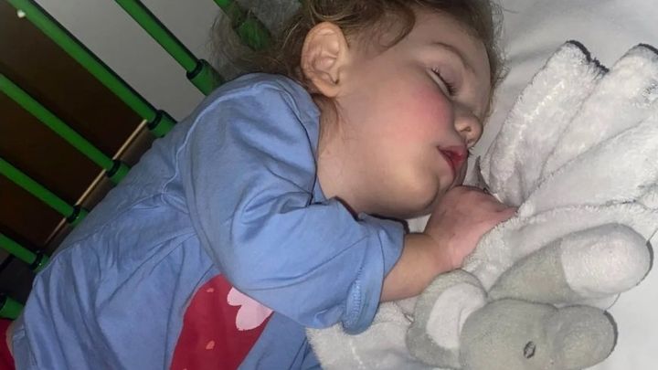 Ivy's family during her battle with E-Coli campaign photo, 1 of 3