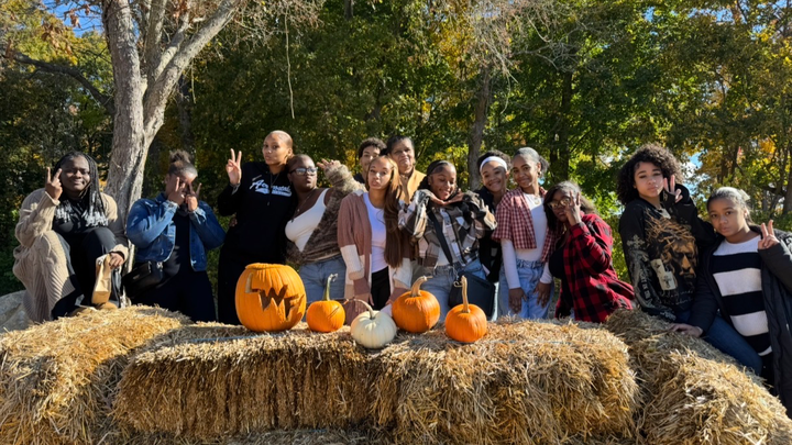 Help Teens Experience Christmas in New York campaign photo, 1 of 8