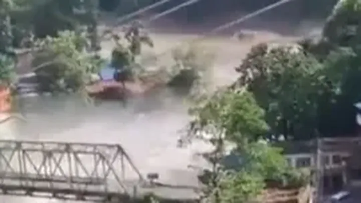Help Nepal Recover from Devastating Floods campaign photo, 1 of 3