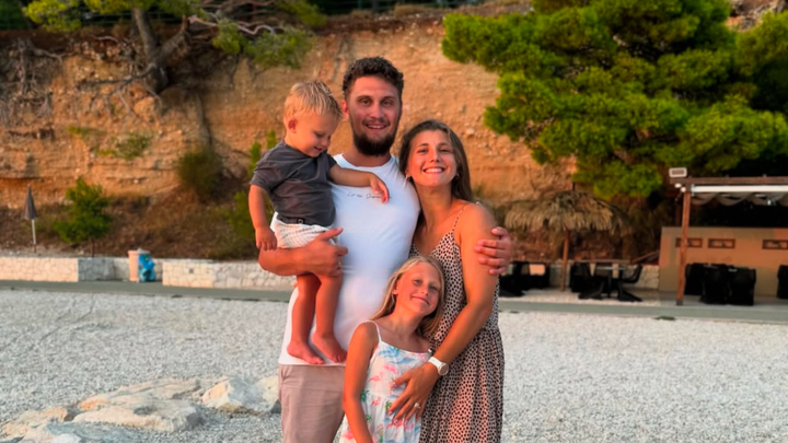 Help a father of two fight cancer campaign photo, 1 of 7