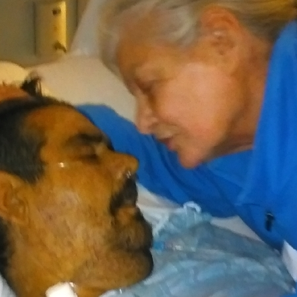 HELP ME PLEASE MY GRANDSON DYING OF CANCER!