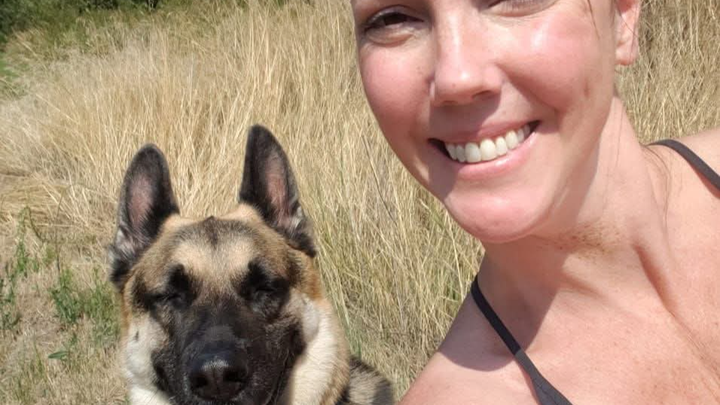 Help Amanda to secure a new home for Sebatian and herself campaign photo, 1 of 7